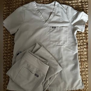 Figs Bone Colored Scrub set